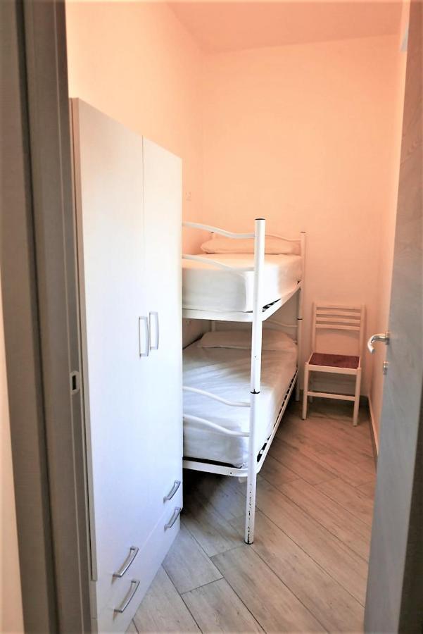 Fiorita Villa Bibione Eksteriør bilde