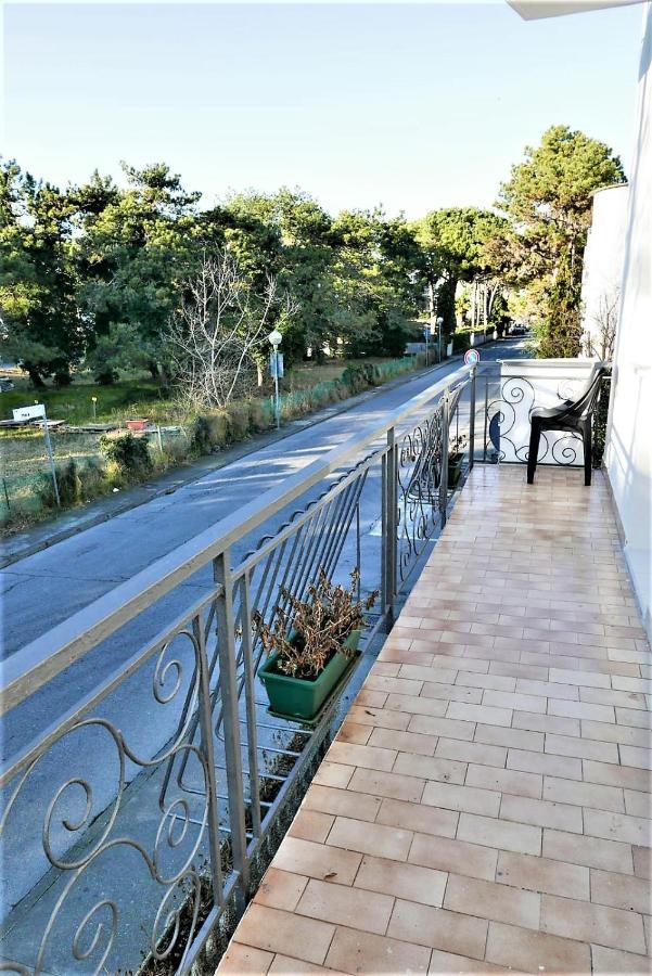 Fiorita Villa Bibione Eksteriør bilde